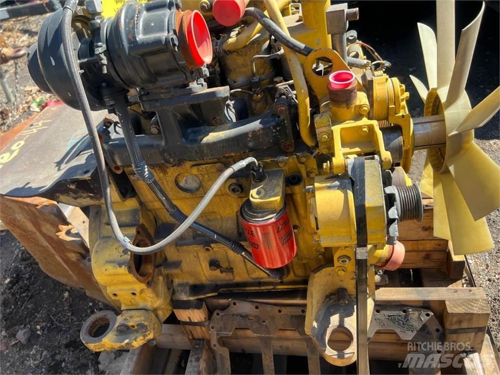 Komatsu  Motorji