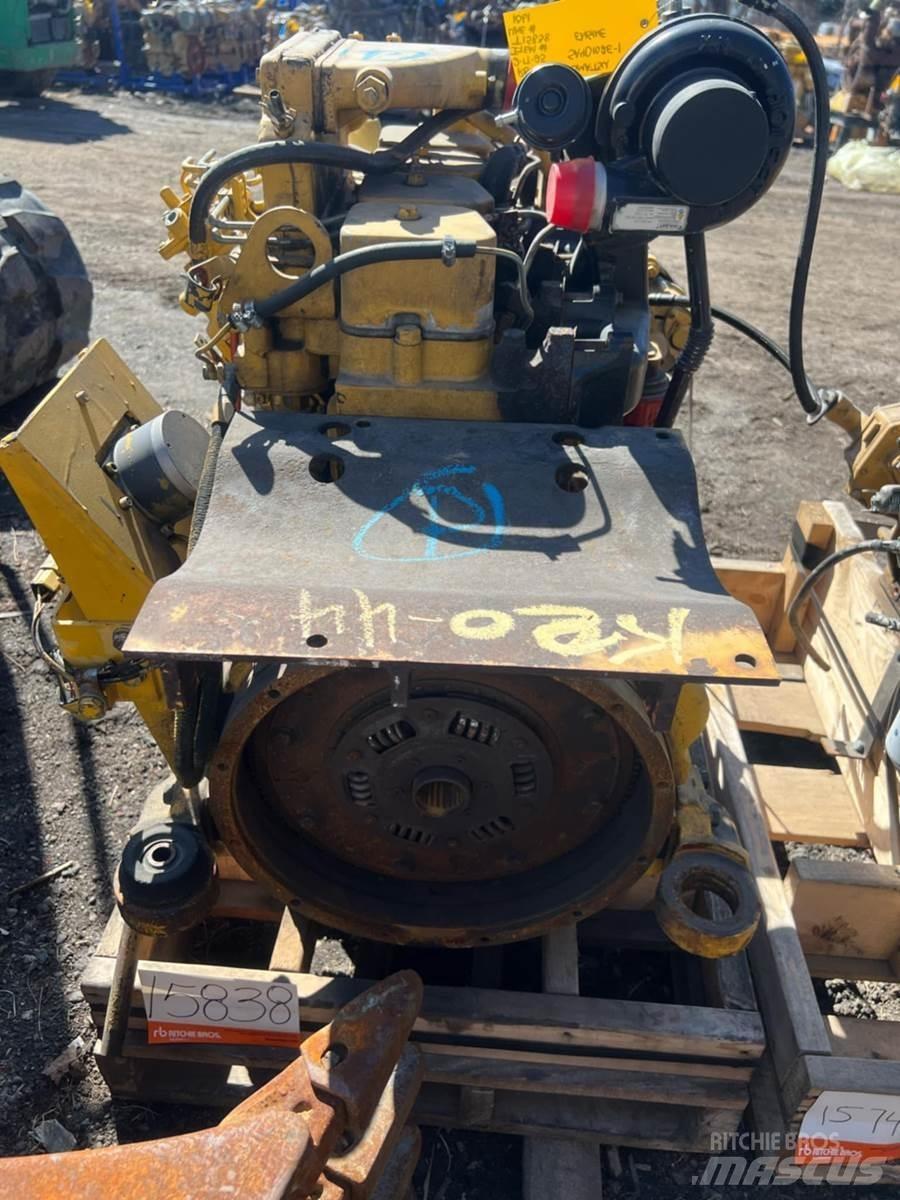 Komatsu  Motorji