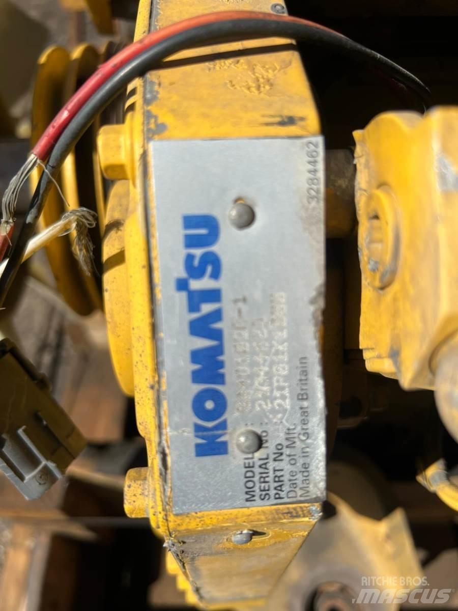 Komatsu  Motorji