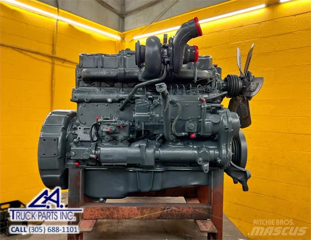 Mack 675 Motorji