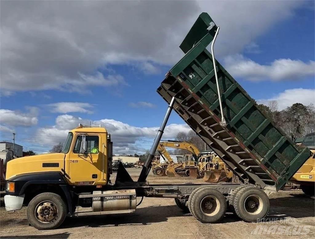 Mack CH613 Kiper tovornjaki