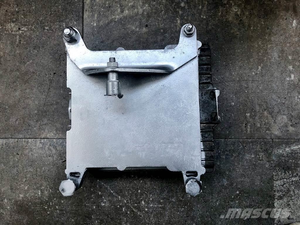Mack E TECK Elektronika