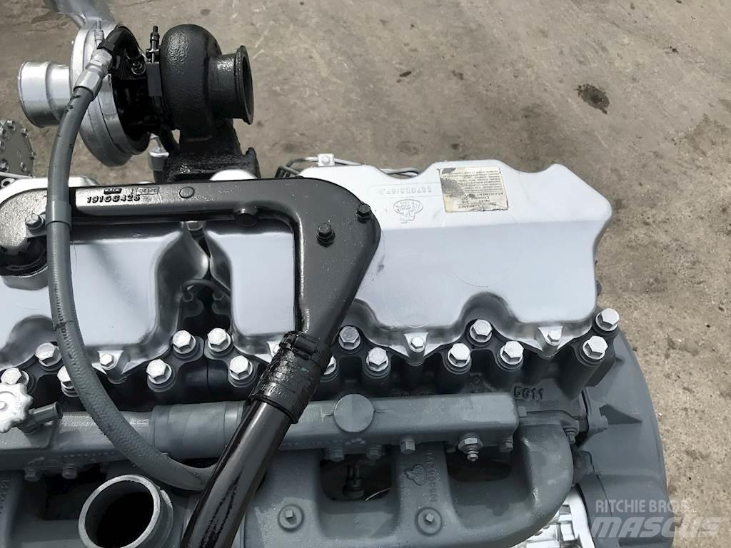 Mack E6 Motorji