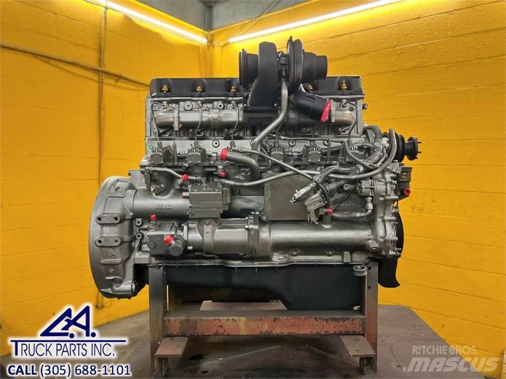 Mack E7 Motorji
