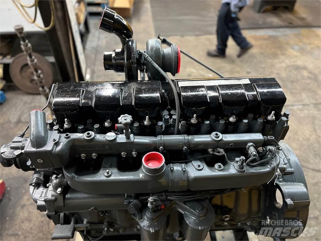 Mack E7 Motorji