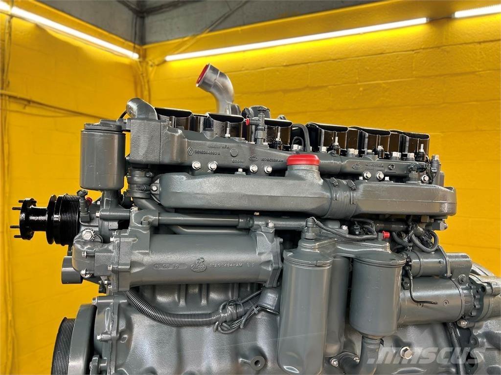 Mack E7 Motorji