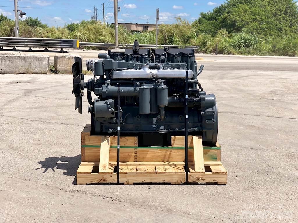 Mack E7 Motorji