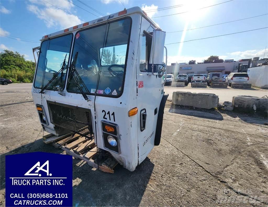 Mack LE613 Druge komponente