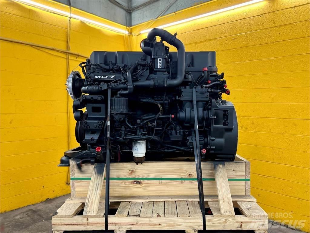 Mack MP7 Motorji