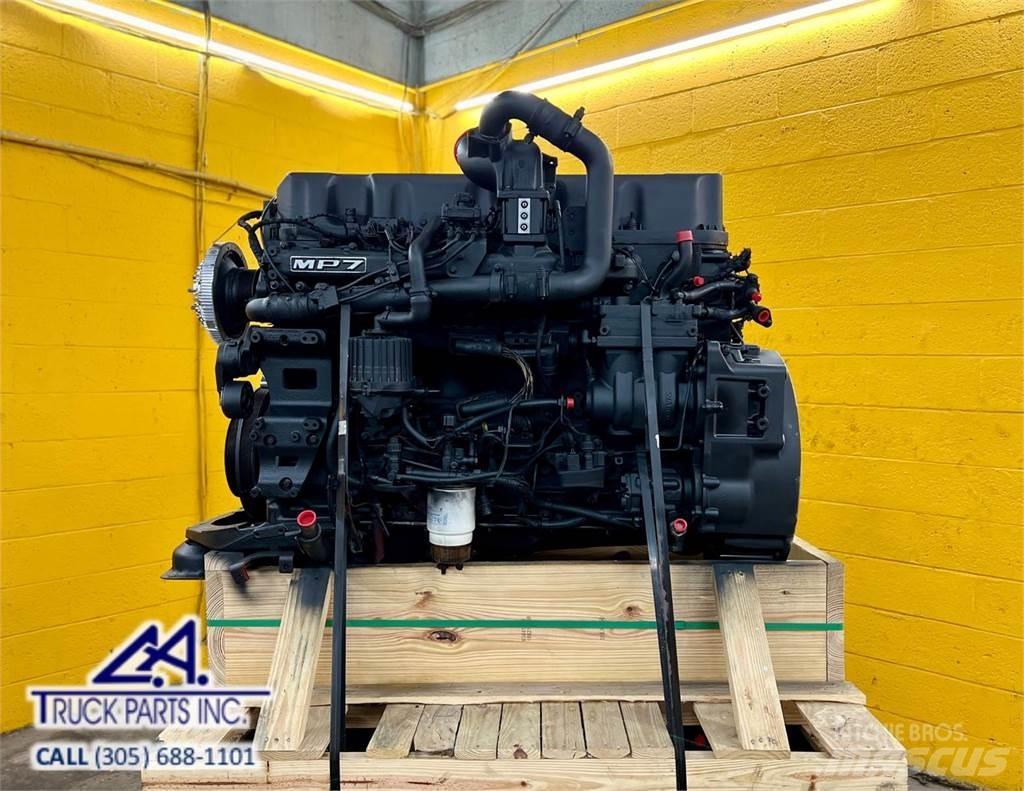 Mack MP7 Motorji