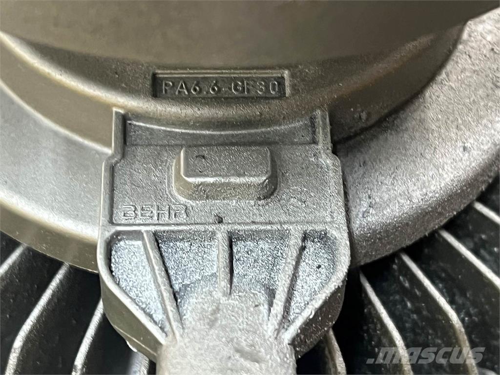 Mack MP7 Transport - drugo