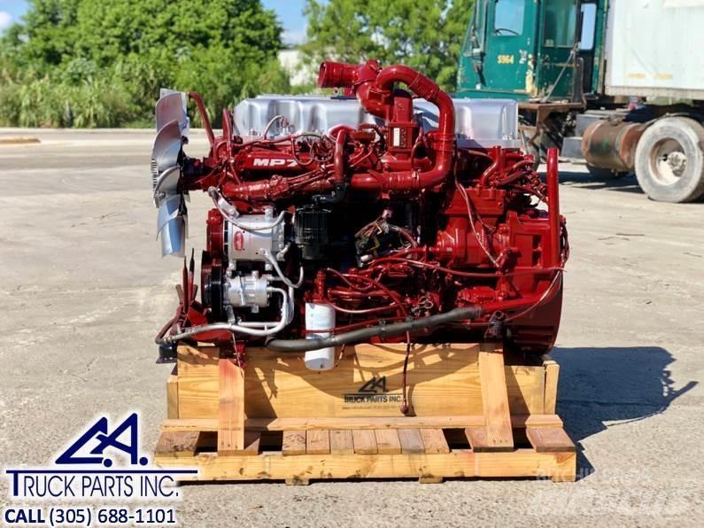 Mack MP7 Motorji