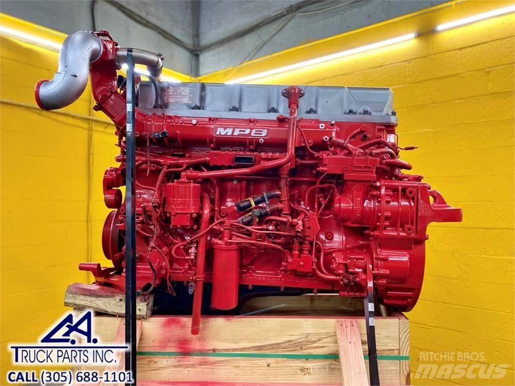 Mack MP8 Motorji