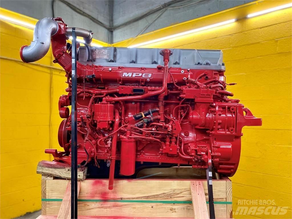 Mack MP8 Motorji