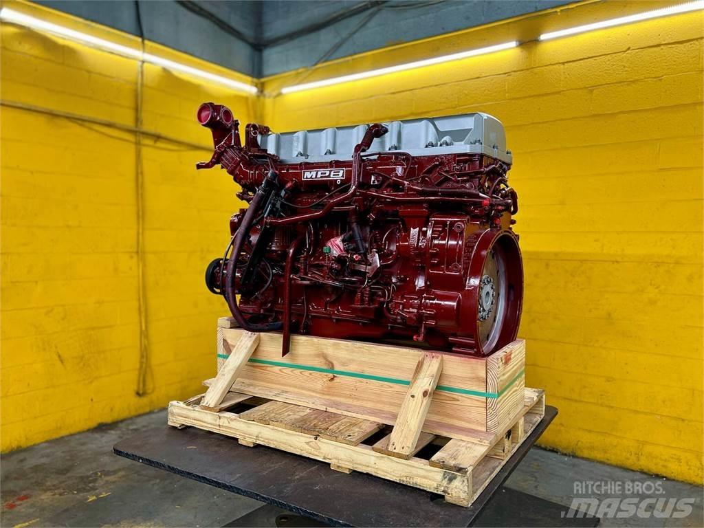 Mack MP8 Motorji