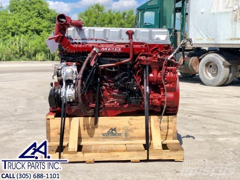 Mack MP8 Motorji