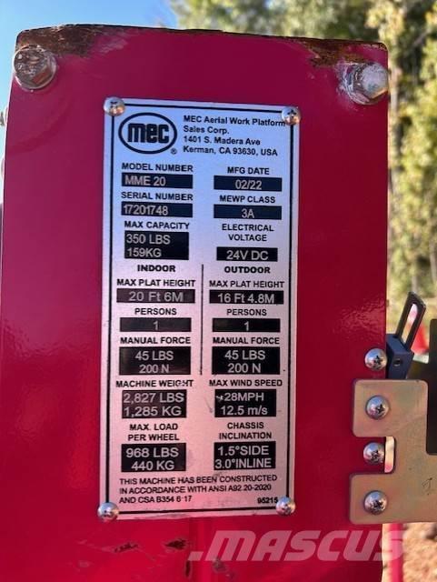 MEC 20 Stolpaste plezajoče delovne ploščadi