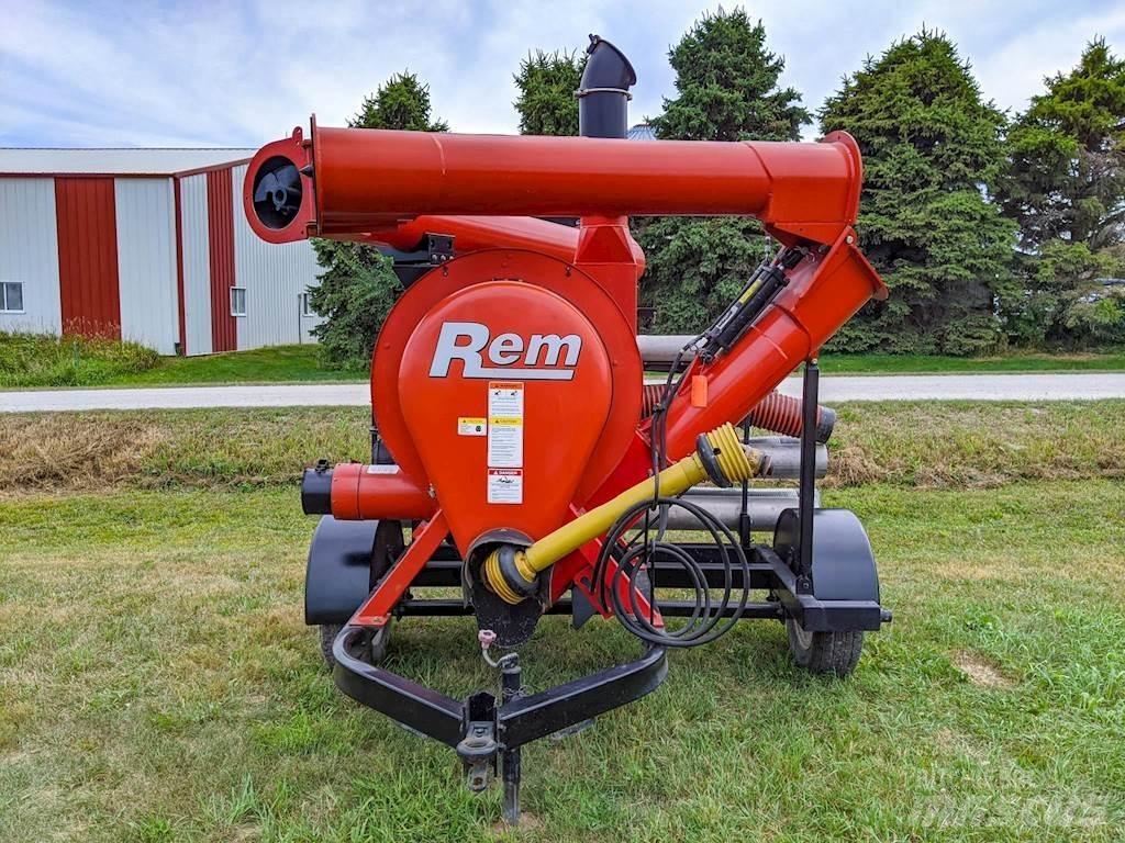 REM 2700 Oprema za čiščenje žetve