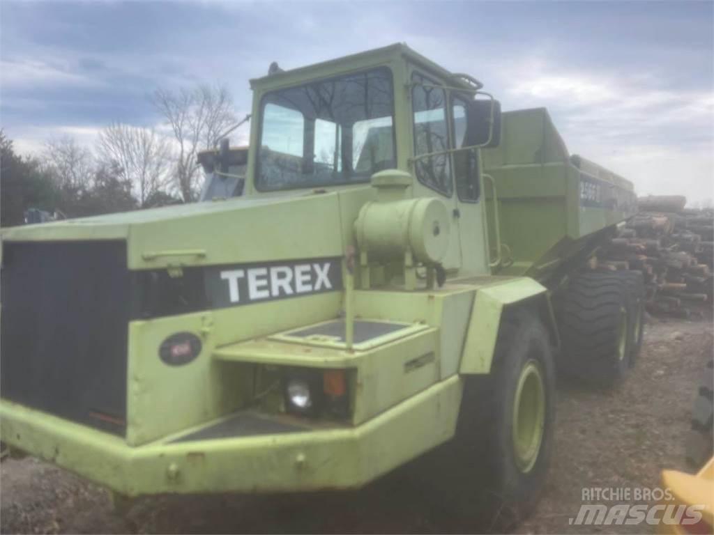 Terex 2566 Dostavna vozila / kombiji