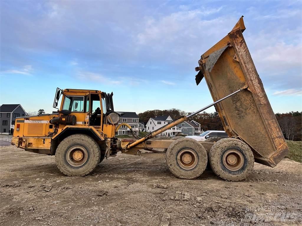 Volvo A30C Zglobni demperji
