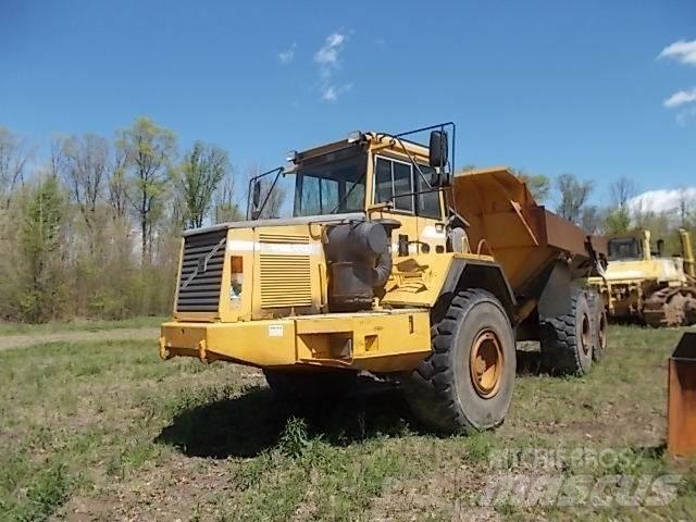 Volvo A35C Zglobni demperji