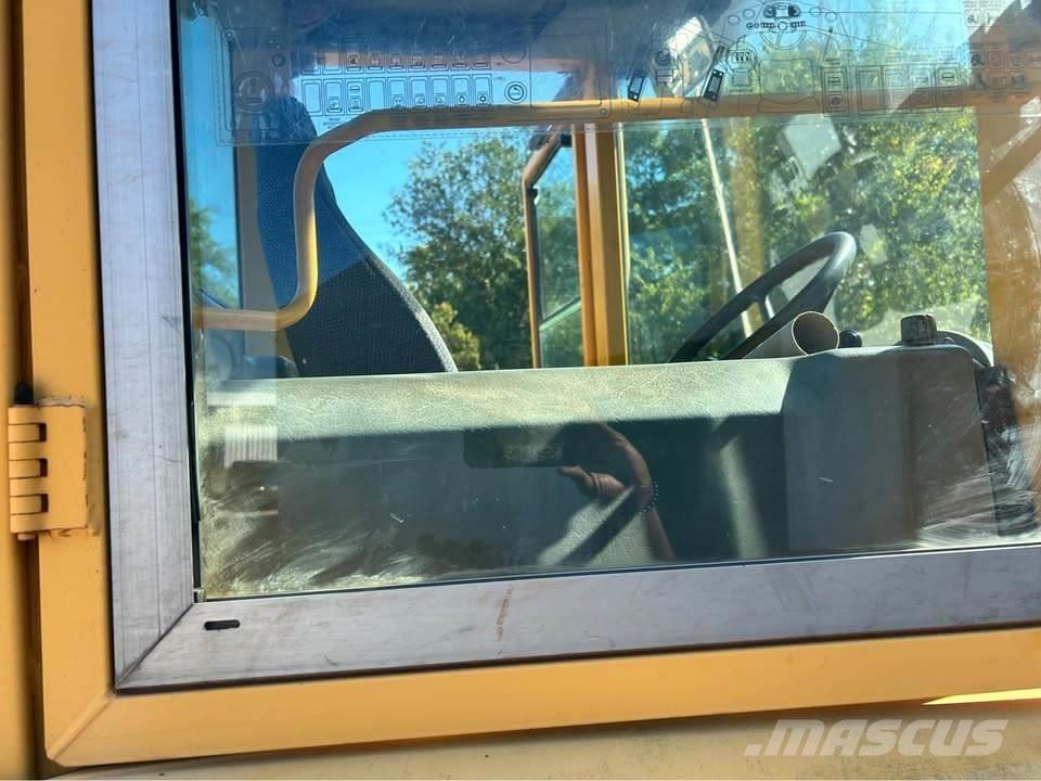 Volvo L60E Kolesni nakladalci