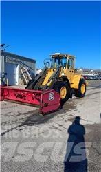 Volvo L70 Kolesni nakladalci