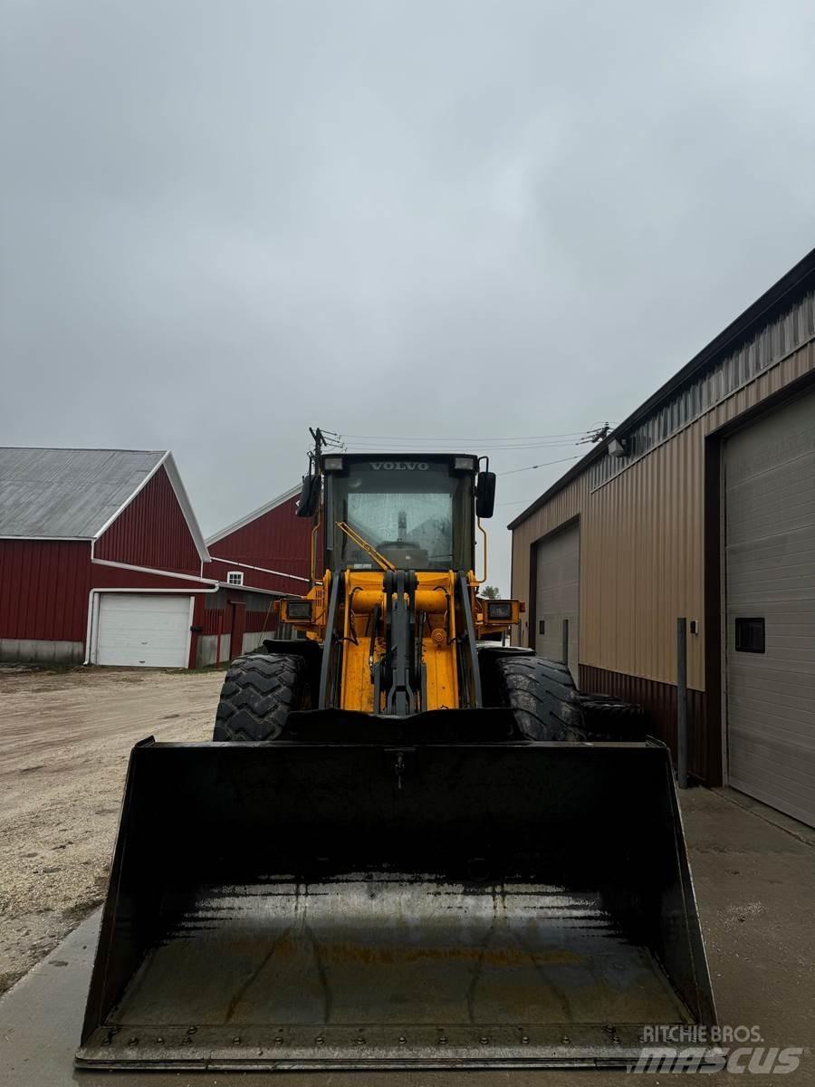 Volvo L70C Kolesni nakladalci