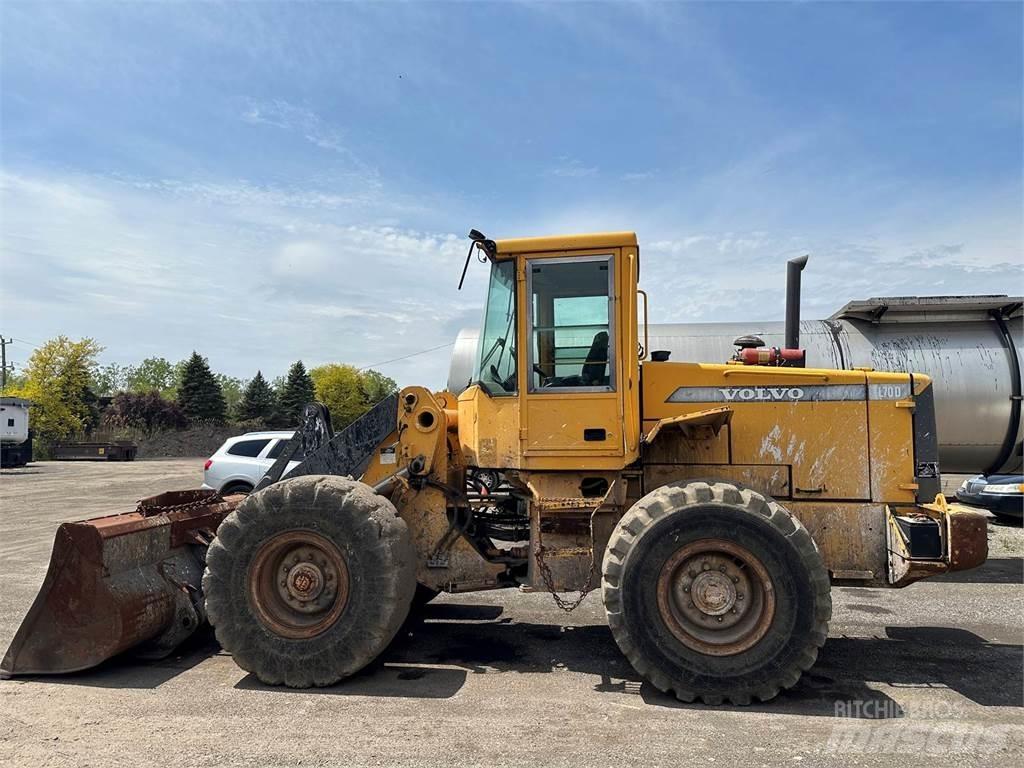 Volvo L70D Kolesni nakladalci