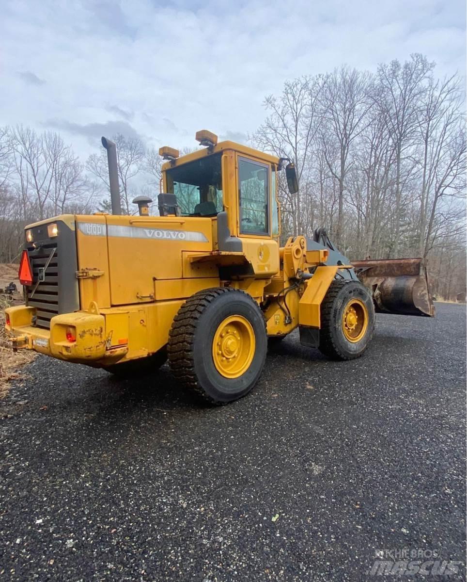 Volvo L70D Kolesni nakladalci