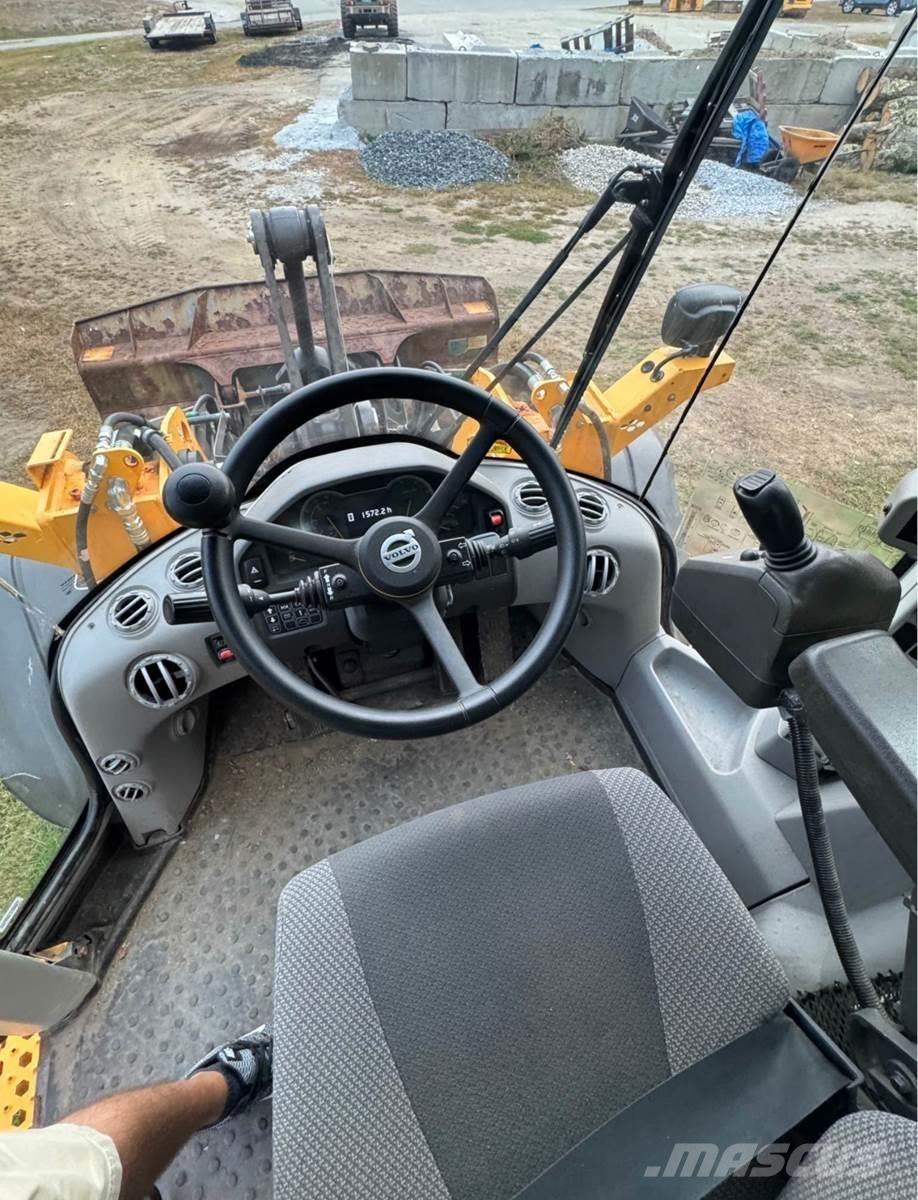 Volvo L70H Kolesni nakladalci