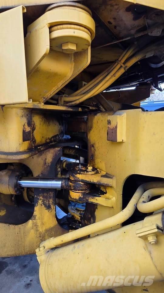 Volvo L90B Kolesni nakladalci