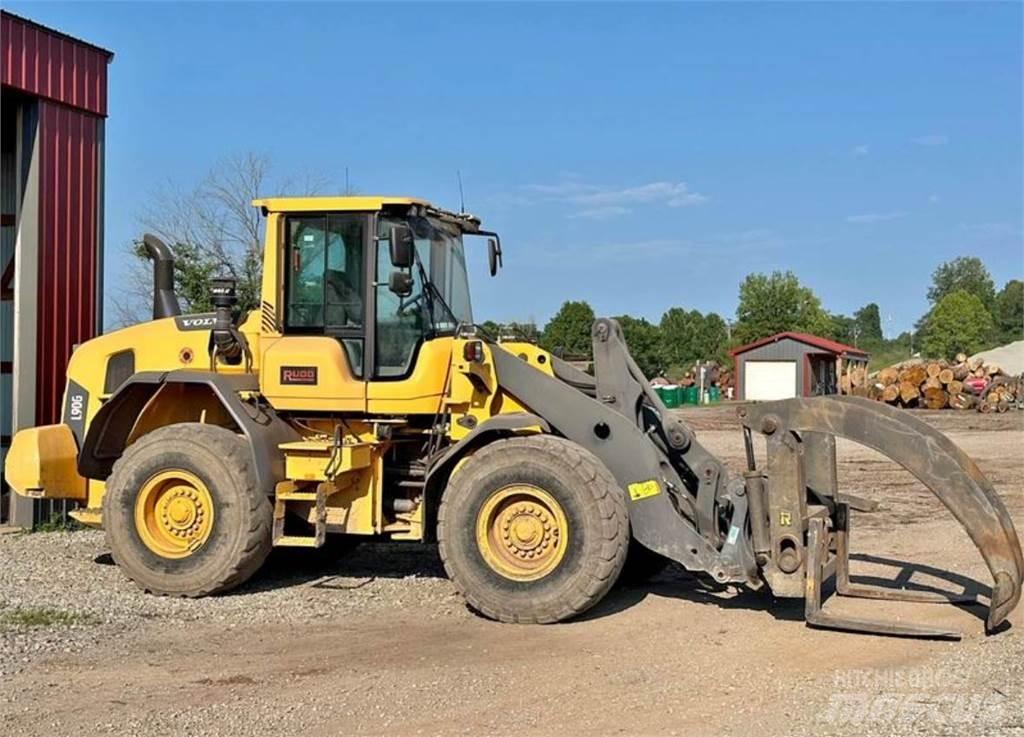 Volvo L90G Kolesni nakladalci