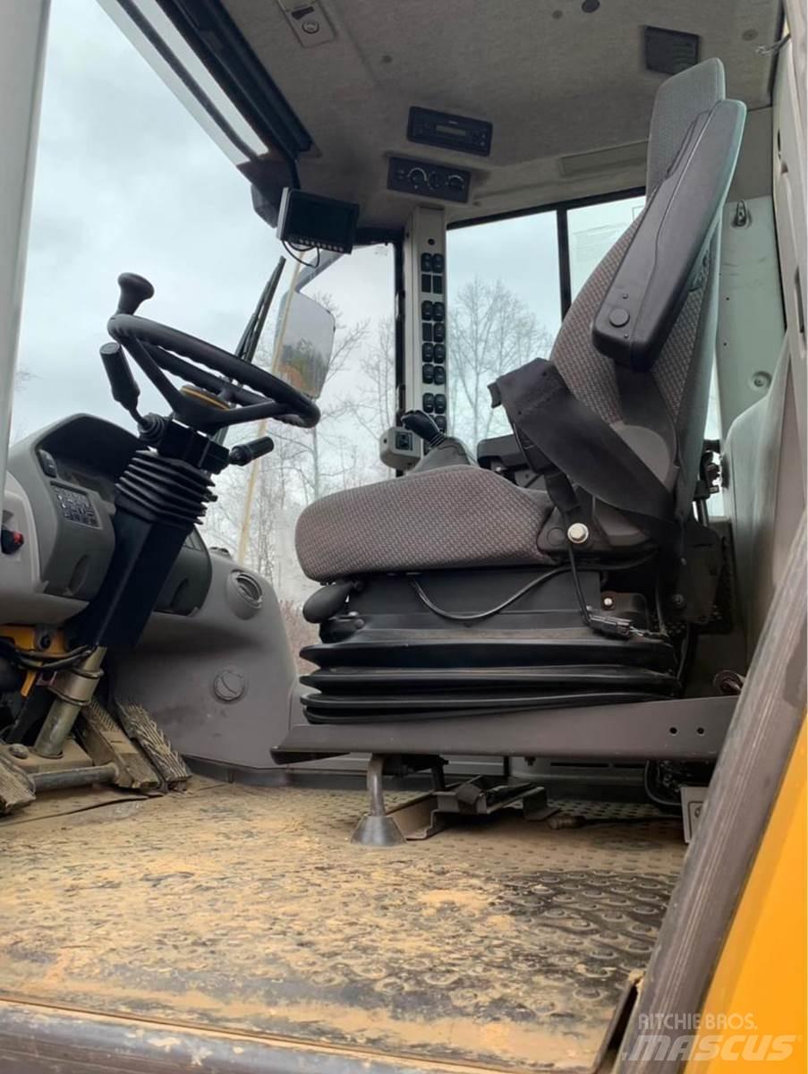 Volvo L90H Kolesni nakladalci