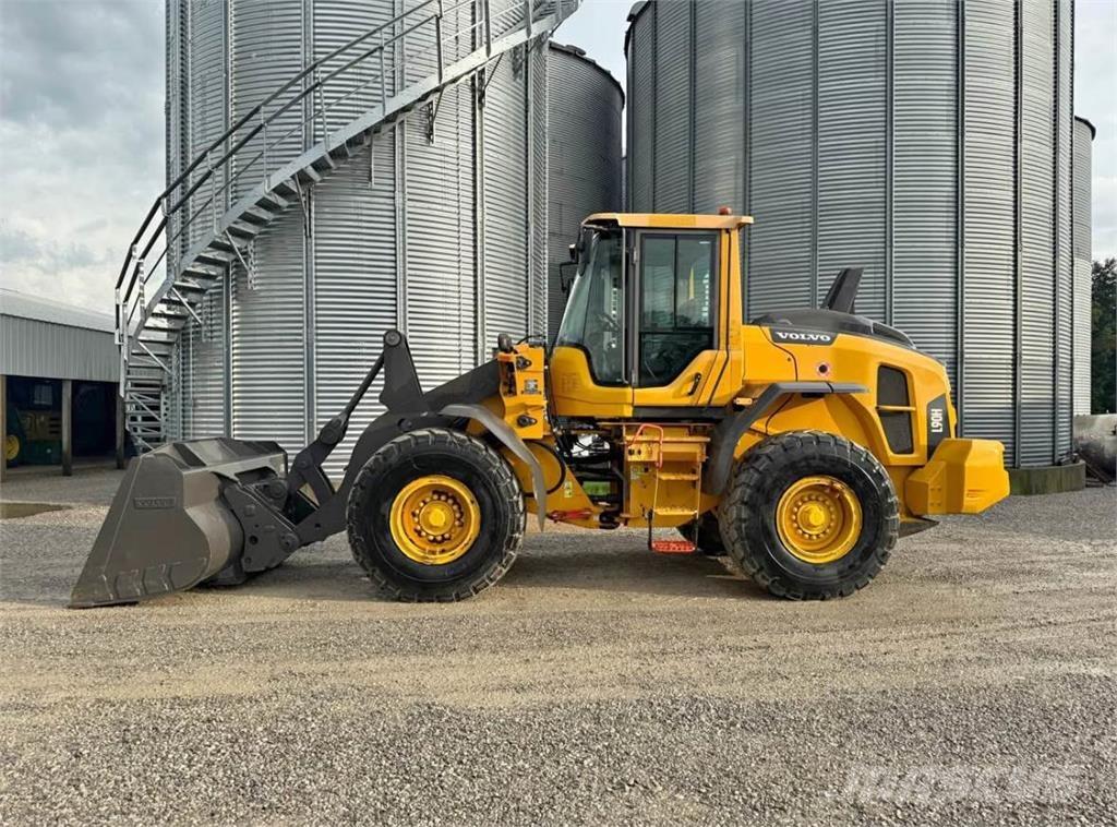 Volvo L90H Kolesni nakladalci