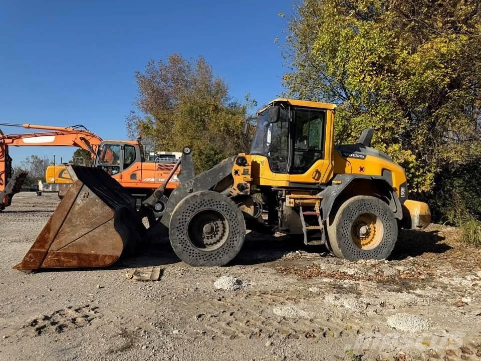 Volvo L90H Kolesni nakladalci