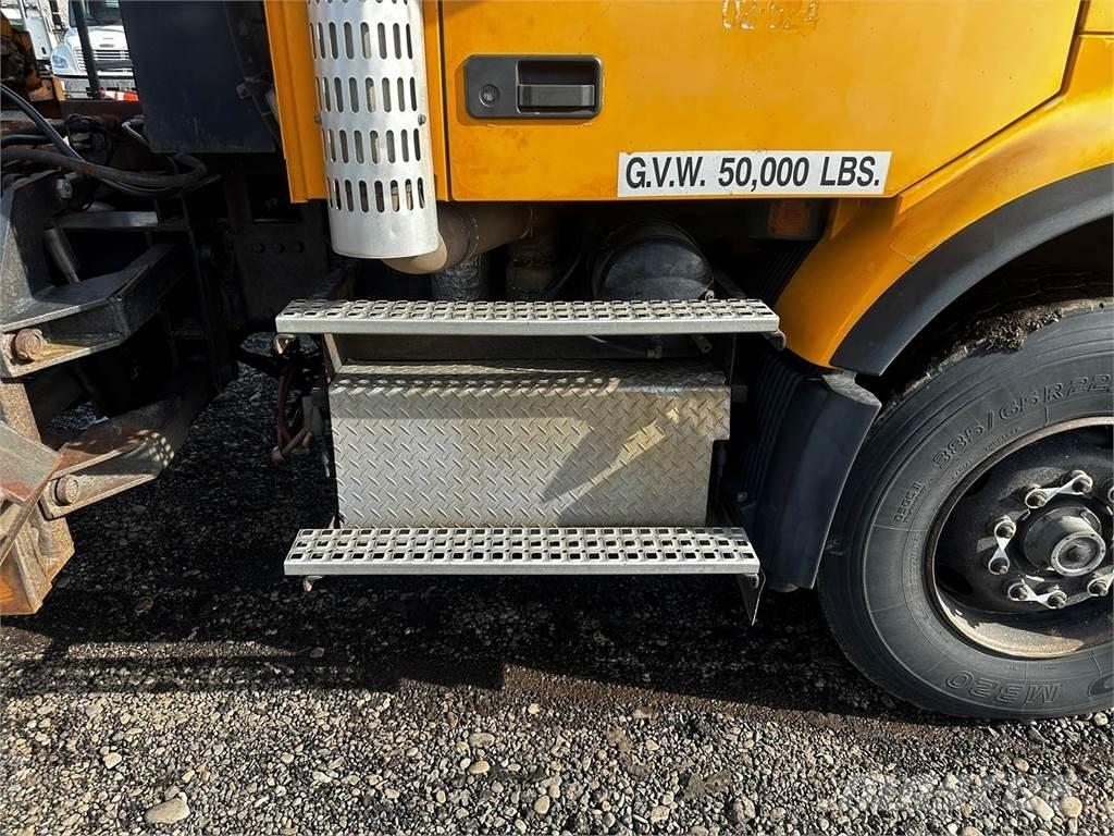 Volvo VHD Snežne deske in plugi