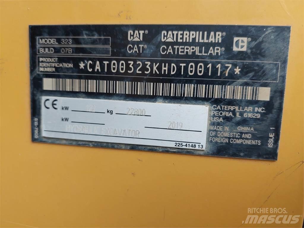 CAT 323 Bagri goseničarji