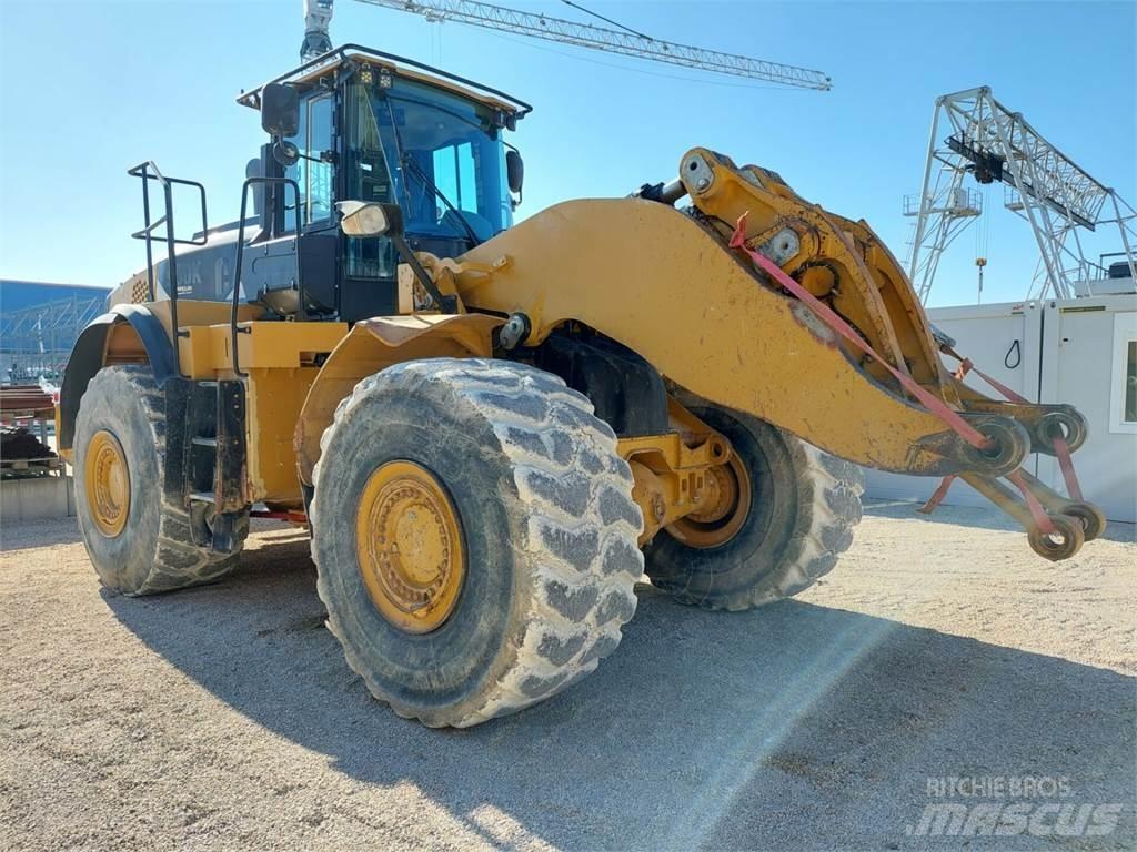 CAT 980K Kolesni nakladalci