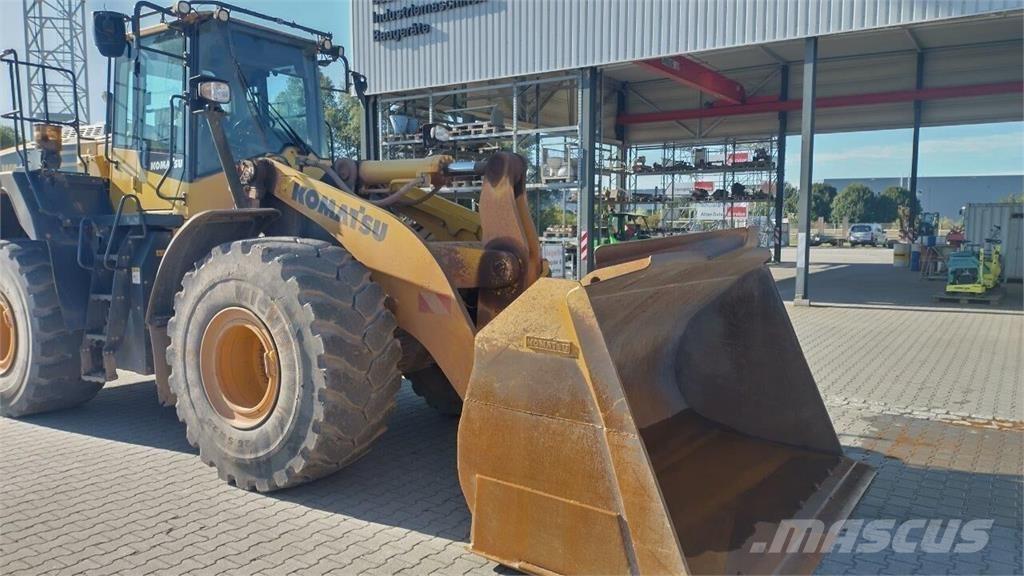 Komatsu WA 470-8 Kolesni nakladalci