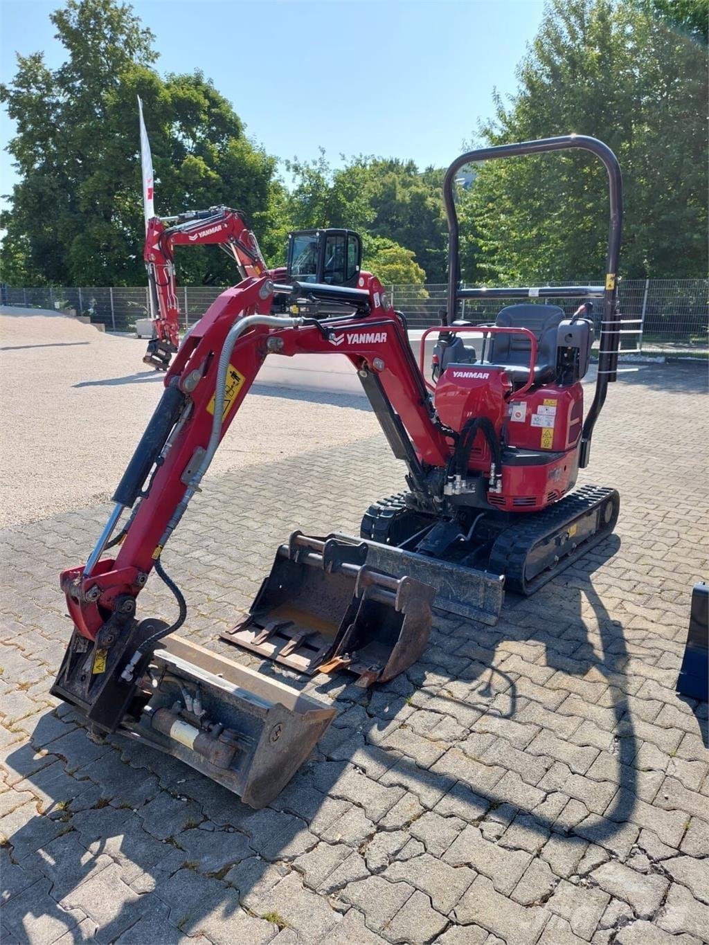 Yanmar Vio 12 Bagri goseničarji