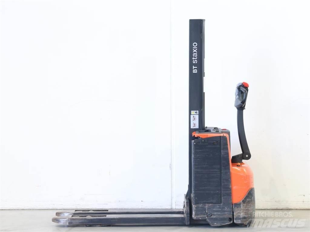 BT SWE080L Ročni električni viličar