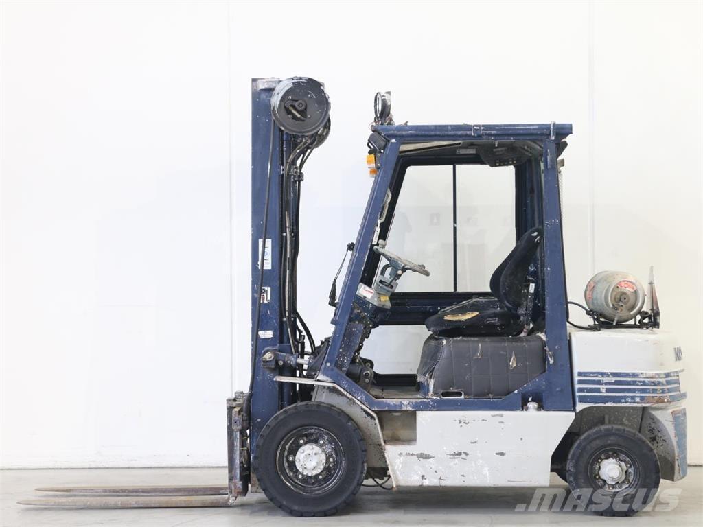 Komatsu FG25HT-11 Viličarji - drugo