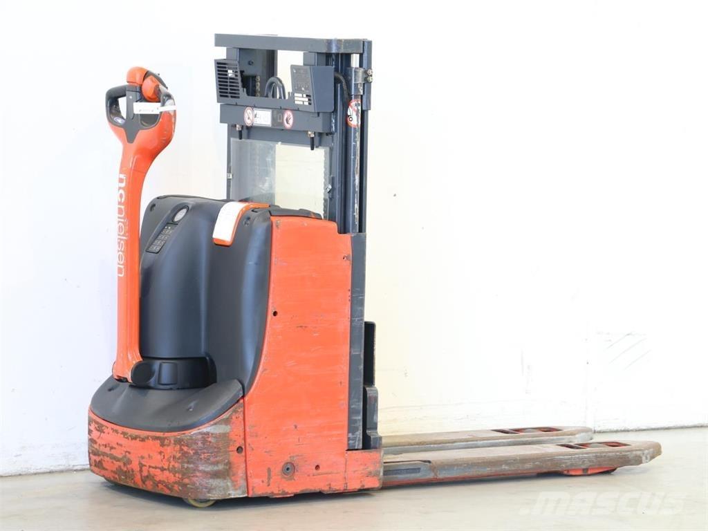 Linde D06/1160 Ročni električni viličar