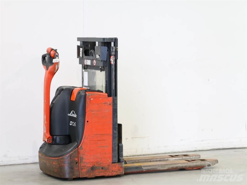 Linde D06/1160-00 Ročni električni viličar