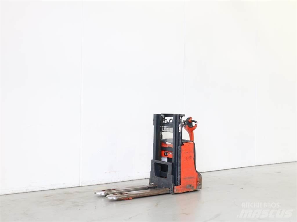 Linde D08/1160 Ročni električni viličar