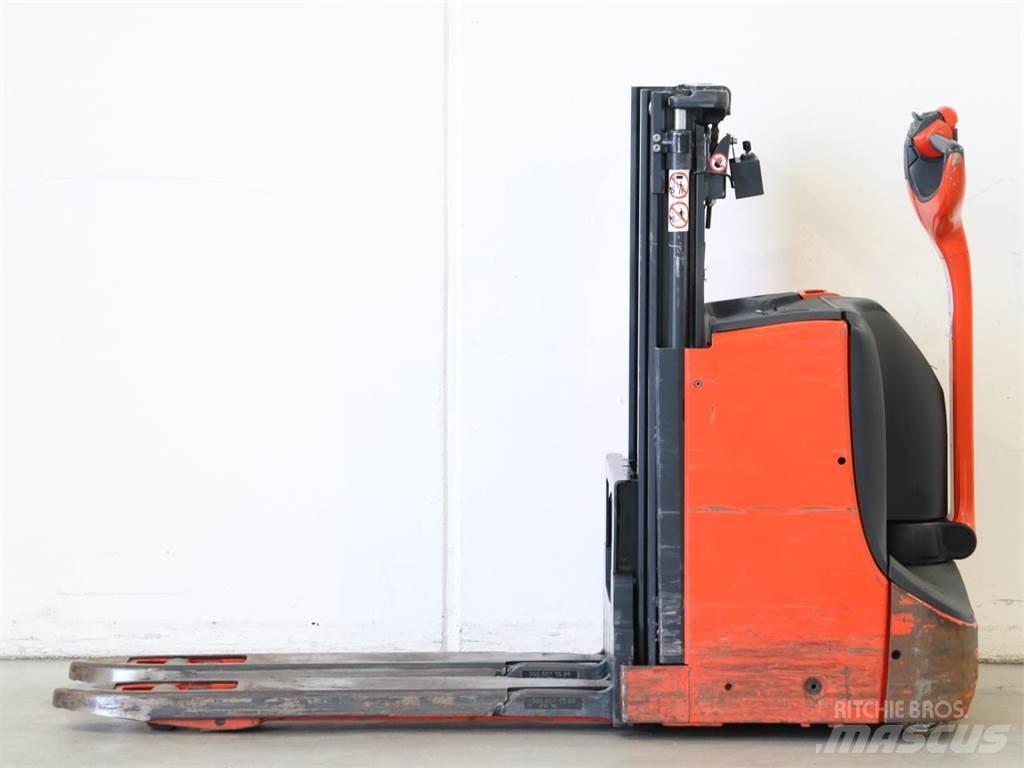 Linde D08/1160 Ročni električni viličar