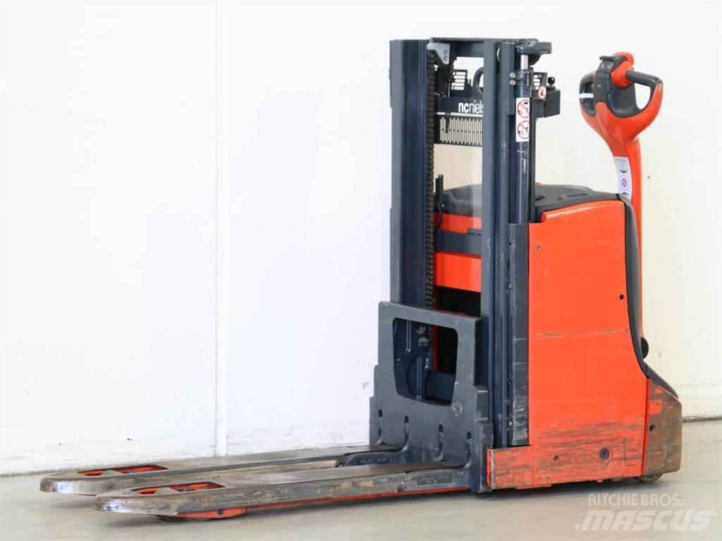 Linde D08/1160 Ročni električni viličar