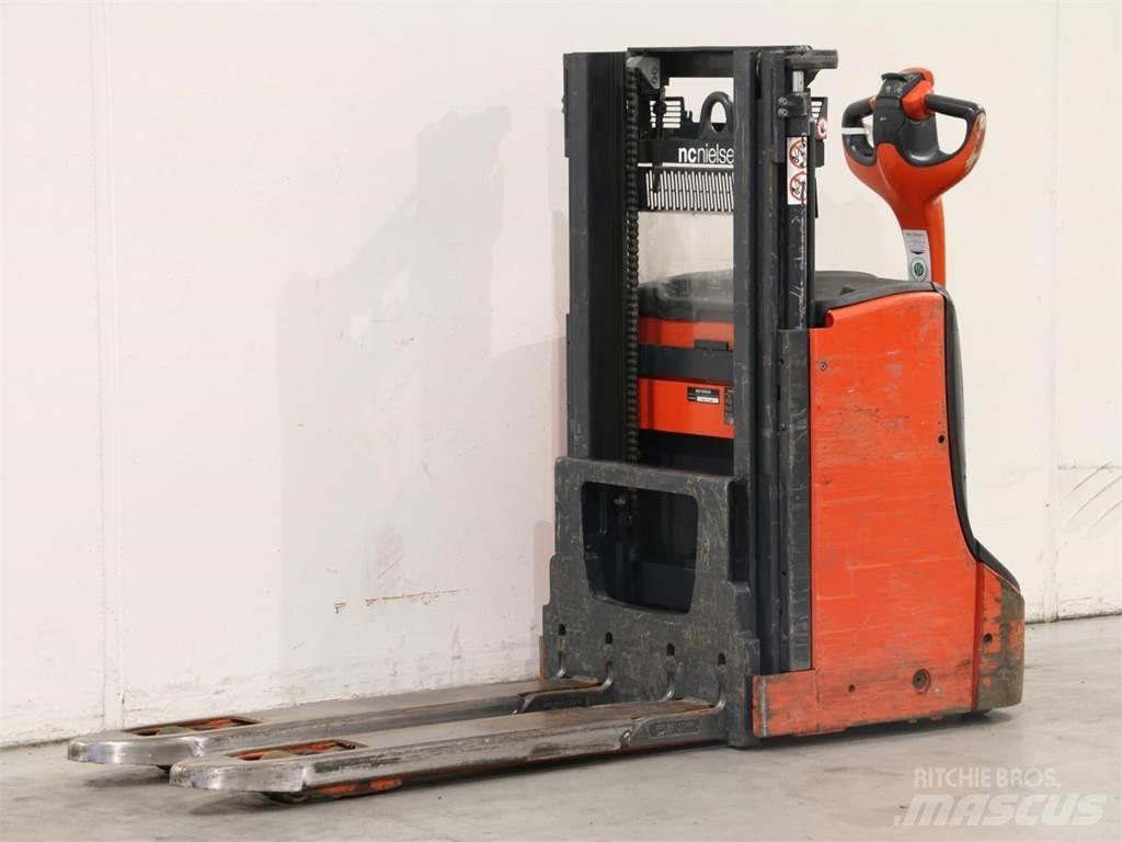Linde D08/1160 Ročni električni viličar