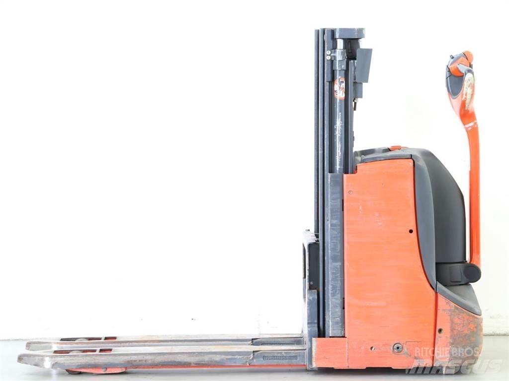Linde D08/1160-00 Ročni električni viličar